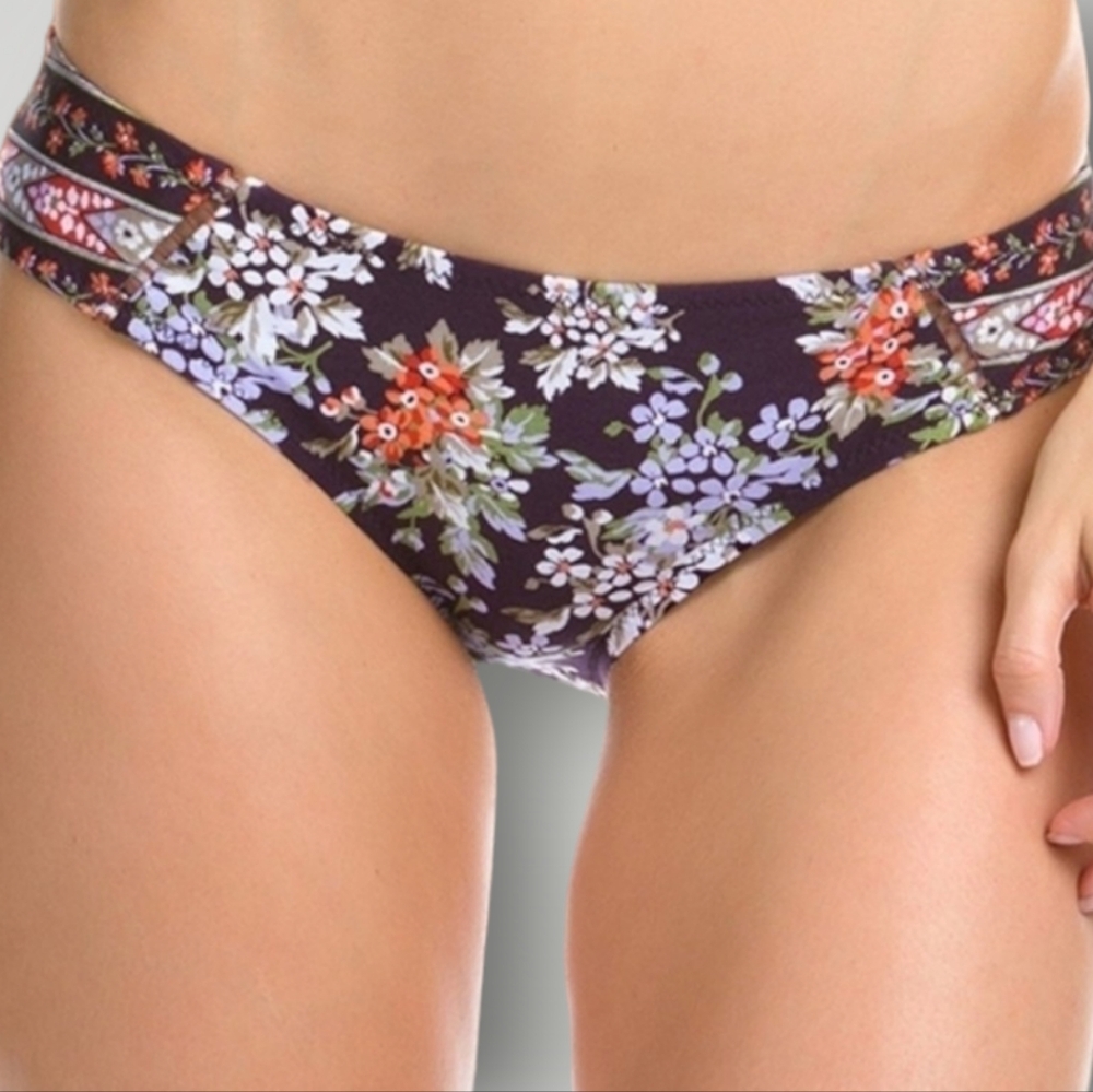 Becca Swim Bottom Womens L Swimwear‎ Bikini Floral Cottage Hipster High Leg New
